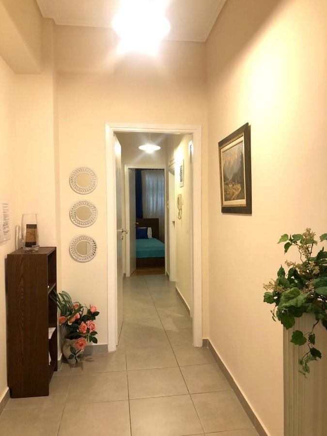 Comfortable Apt , 5 Min Walk To Acropolis Athens Exterior photo