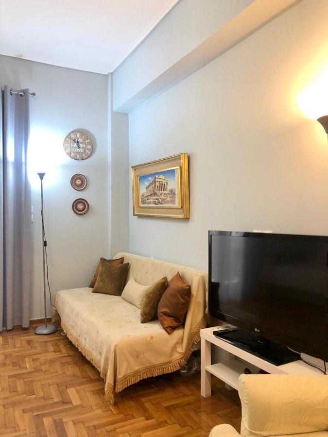 Comfortable Apt , 5 Min Walk To Acropolis Athens Exterior photo